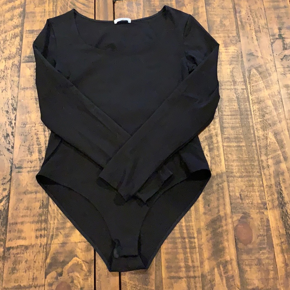 Long sleeve body suit